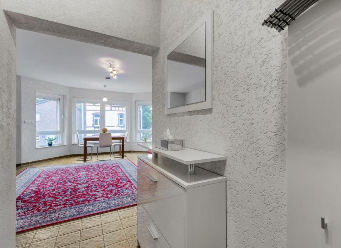 Modernes Apartment In Schoener Lage Düsseldorf Kültér fotó